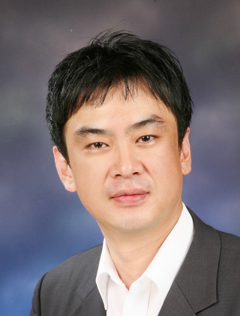 김대근 사진